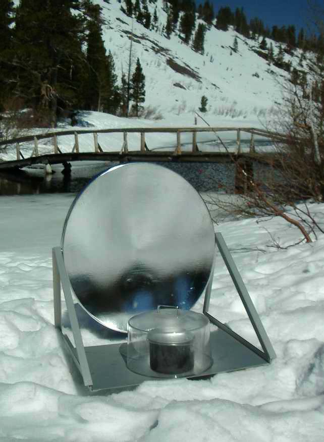 ClearDome SolaReflex 900 cooks in snow with our Clear Dome pot cover